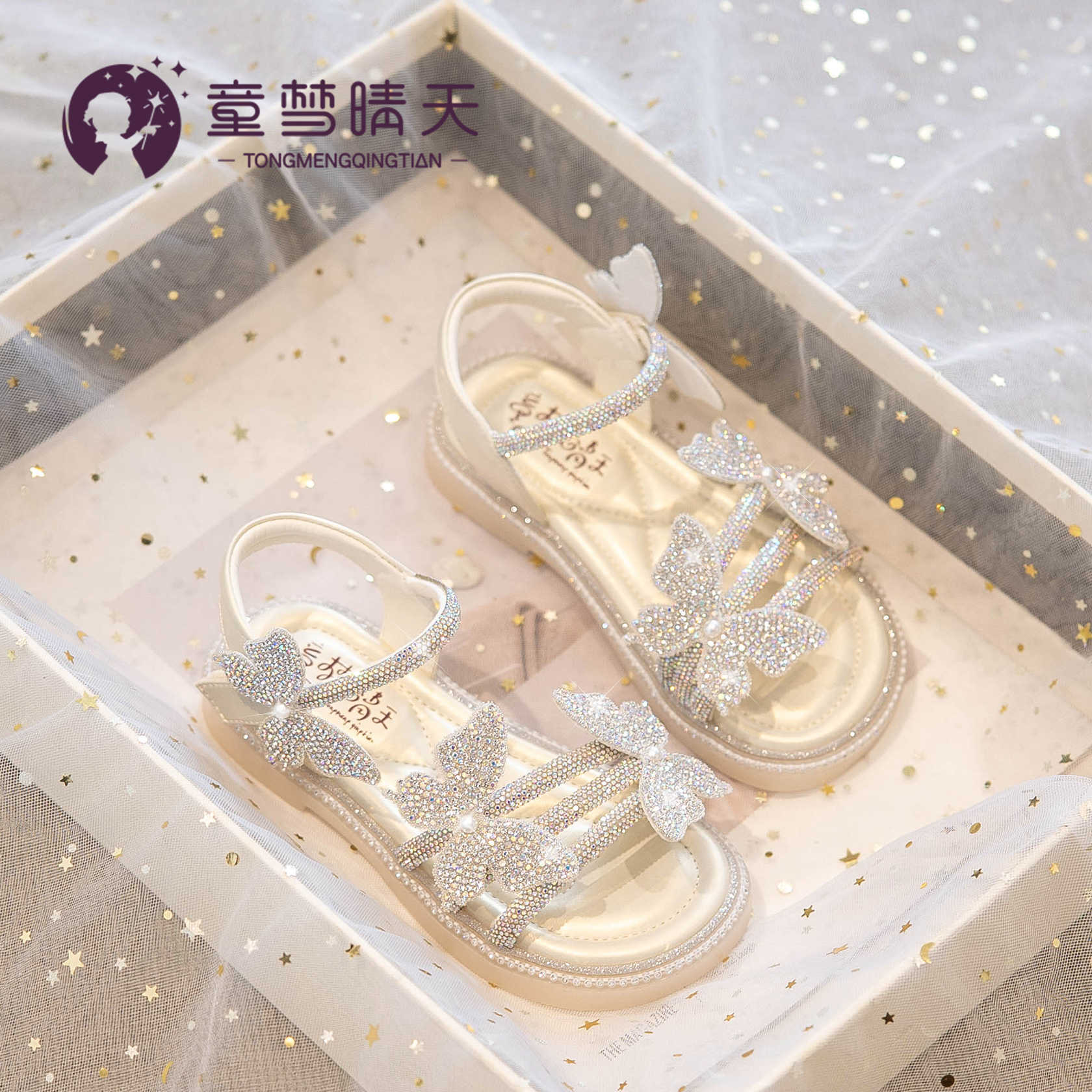 

Босоножки для девочек летние туфли принцессы блестящие туфли мягкая подошва 2025 новые детские блестящие туфли маленькая девочка лето 26-30 yards, starting with 5 pairs of whole hands.