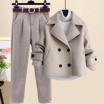 Herbst- und Winter-Neutraltöne Woll-Dreiteiler Modeanzug mit Mantel, Rollkragenpullover und High-Waist-Hose