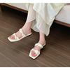 Hot Selling 2025 New Flat Slippers Casual Shoes Woman Trend Luxury Summer Elegant Sandals Beach House Round Toe Brand Bathroom