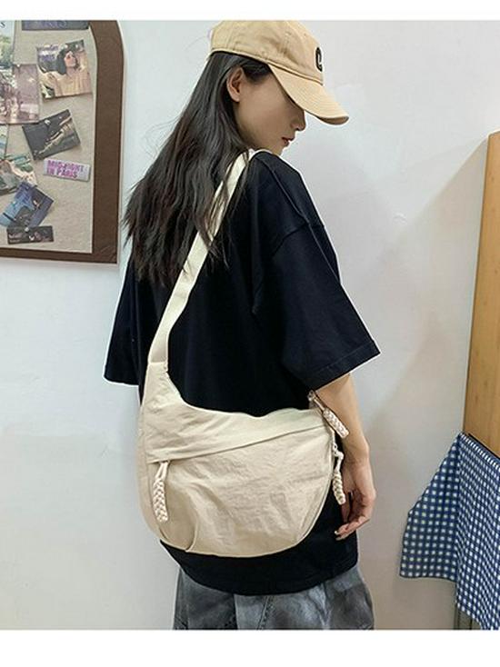 Japanese Style Large Capacity Nylon Crossbody Bag for Female Students