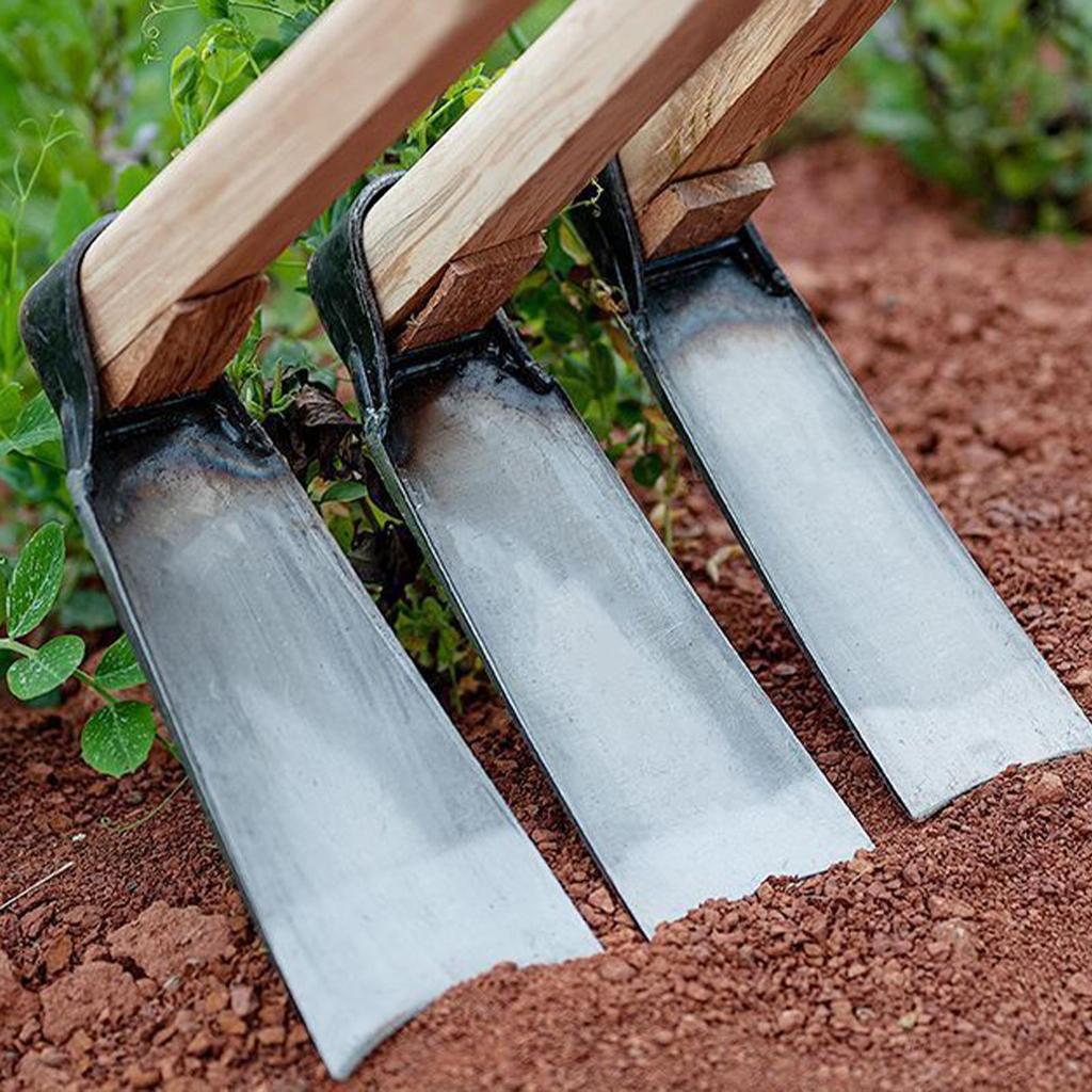 Durable Garden Hoe Household Outdoor Farming Tools Forging Weeding Hoe for Digging Soil Planting Vegetables Flowers