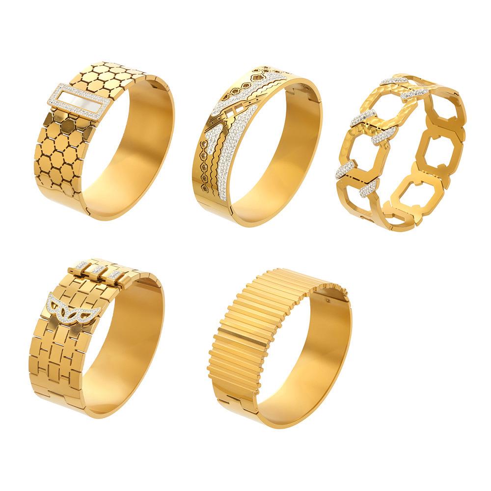 18K Gold Plated Honeycomb Pattern Stainless Steel Wide Bracelet with Zirconia Inlaid - European & American Fashion.