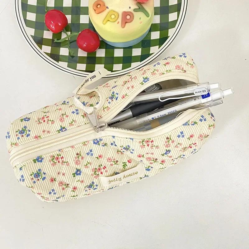 1PCS Retro Chic Makeup Brush Case for Girl Cute Floral Strawberry Cat Cosmetic Pouch Corduroy Student Stationery Storage Bag