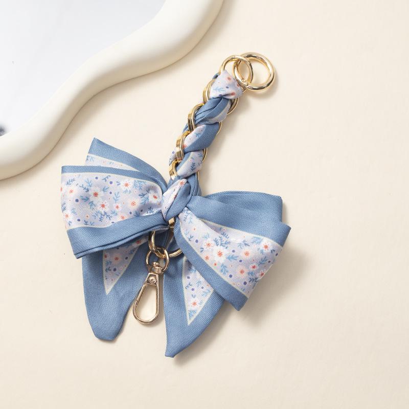 Gold Chain Butterfly Bag Strap Extension: Stylish High-Grade Replacement for Women's Bags
