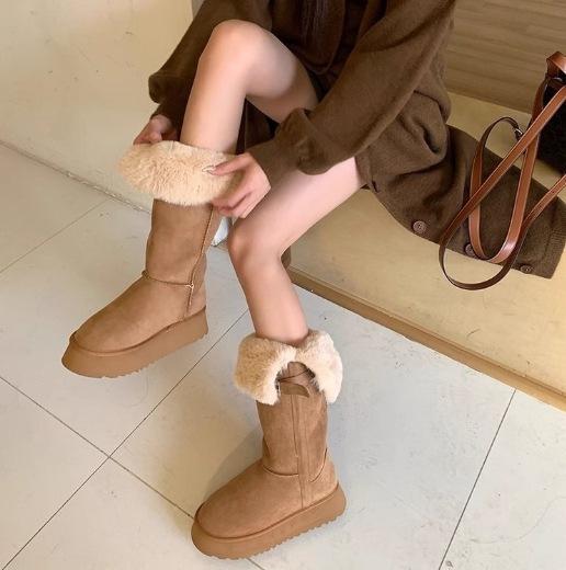 Winter new two wear medium and high snow boots women's fur integrated casual velvet warm thick bottom thickened boots warm