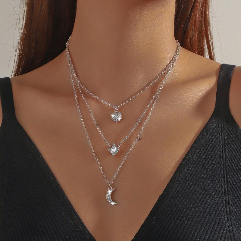 Star Moon Zircon Pendant Triple-Layer Necklace for Women серебряный