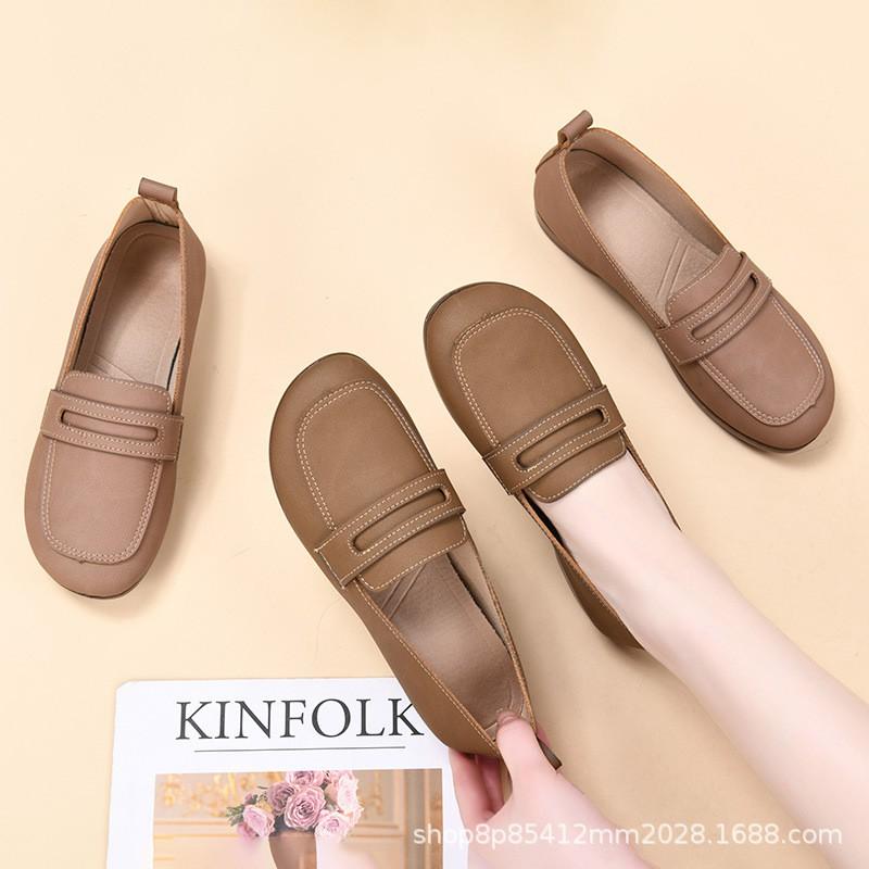 Comfortable Slip-On Flat Shoes Women Soft Sole Non-Slip Casual Loafers Middle Aged Senior Ladies
