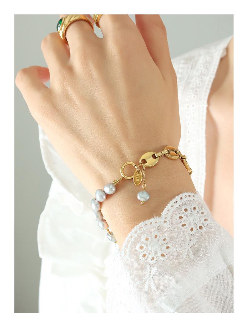 European-Inspired Pig Nose Freshwater Pearl & Titanium Steel Bracelet