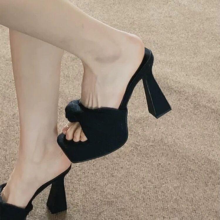 Korean version is not tired of foot bow 2025 new super high heel platform slippers model waterproof stage sandals high heels