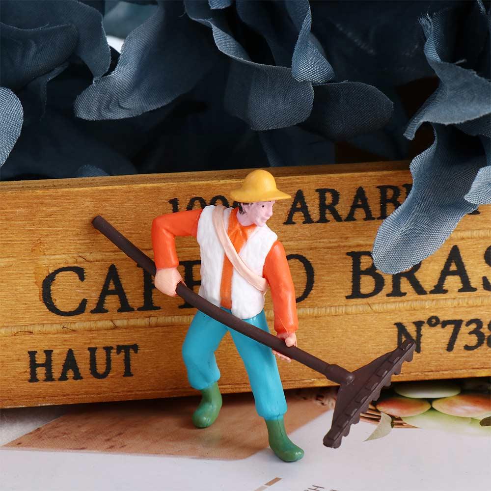 Pig Farmland Worker Animal Model Micro Landscape Figurines Fairy Garden Ornaments Miniatures