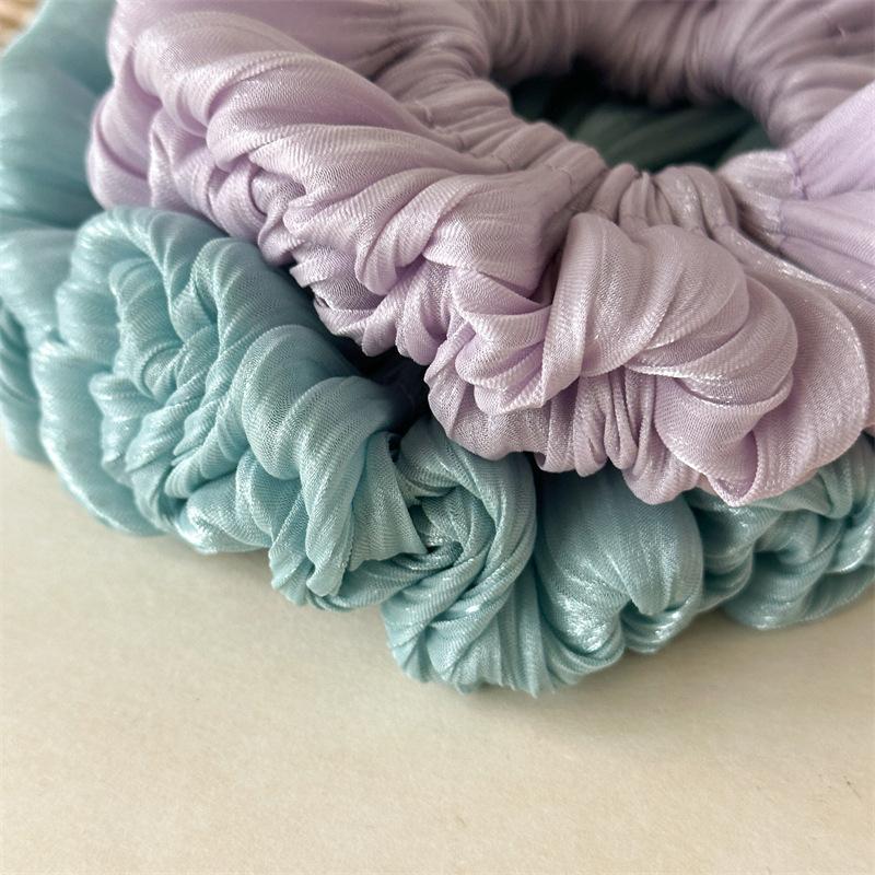 Vertical Pleated Metallic Luster Headwear Bold Glossy Ribbed Hair Ties High Elasticity Voluminous Bun Holders For Modern Styling