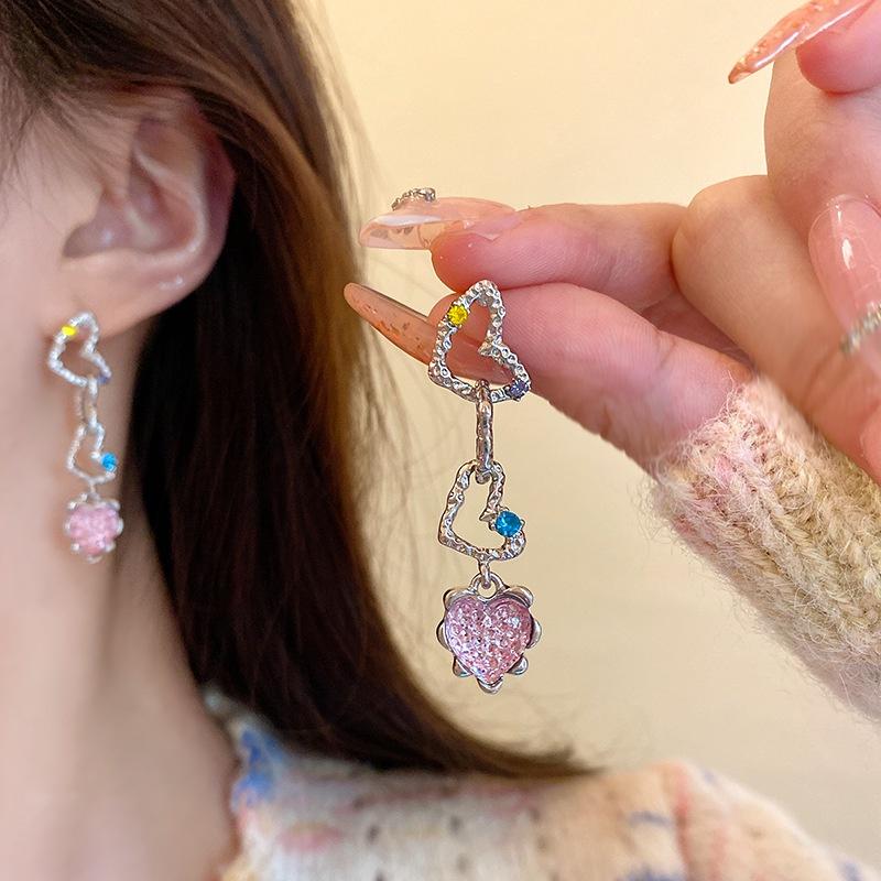 Wholesale S925 Silver Heart-shaped Tassel Earrings For Women Trendy And Cool Design