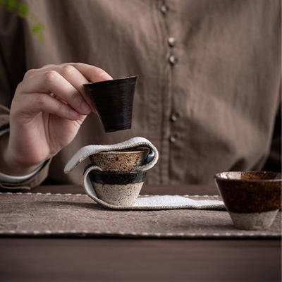 Tazze e bicchieri – Servizi da tè e tazzine