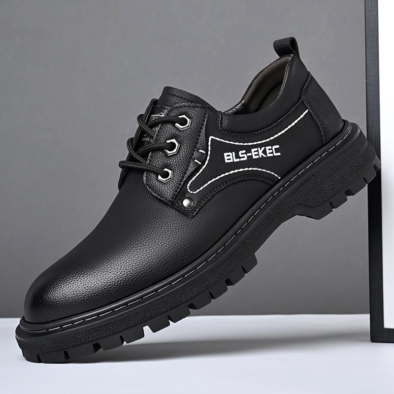

Summer new trend men s shoes fashion casual shoes sports breathable soft sole versatile men s low-top short boots 38