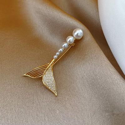 Elegant Women Men Exquisite Mermaid Fishtail Pearl Crystal Badges Brooches Fashion Classic Unisex Party Wedding Pins Accessories