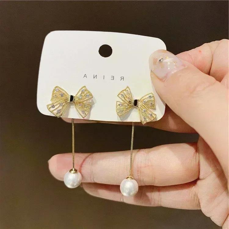 Super Sparkling Crystal Golden Earrings for Women Personalized Exquisite Daily Accessories Party Jewelry Birthday Gifts