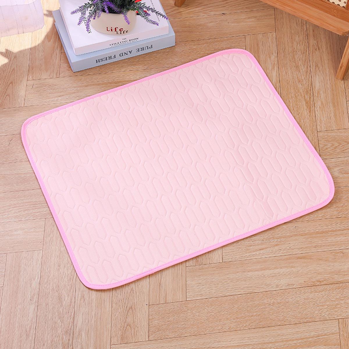 

Ice Fabric Cat Bed Cooling Dog Summer Bed for Small Dog Mat Non-slip Cat Sleeping Mat Pet Mat for Dog Chihuahua French Bulldog XS40x30cm рожевий
