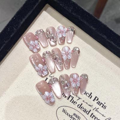 Uñas postizas – Puntas y uñas postizas