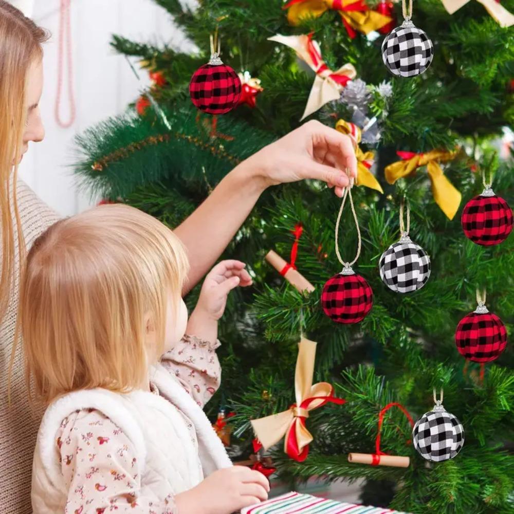 

6pcs/bag Hanging Fabric Ball Ornaments Foam Material Christmas Ball Ornaments Party Favors чорний/білий