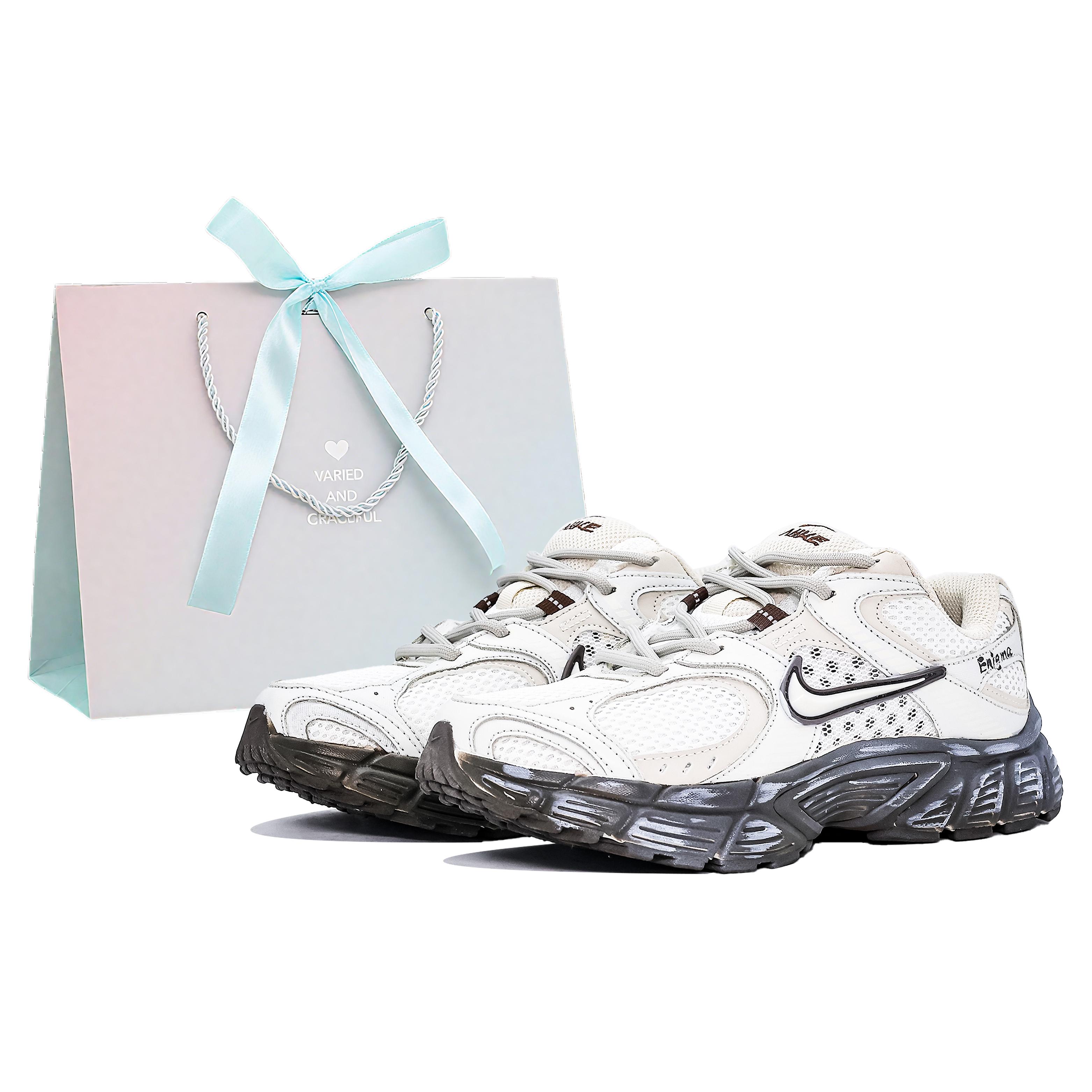 

Nike V5 RNR Cushioning, Wear Resistant Low top Running Shoes Women s Ecru HQ7901-102(Team1483-GBAG) 38