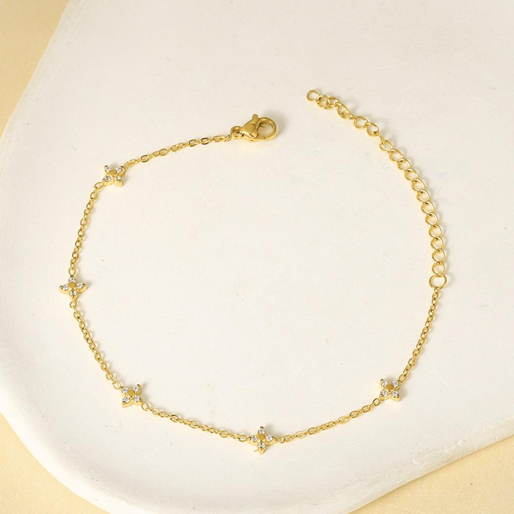 Bracelet Exquisite Fashion Stainless Steel Plated 18carat Gold Bracelet with Clover Inlaid White Green Zircon Bracelet for Girls