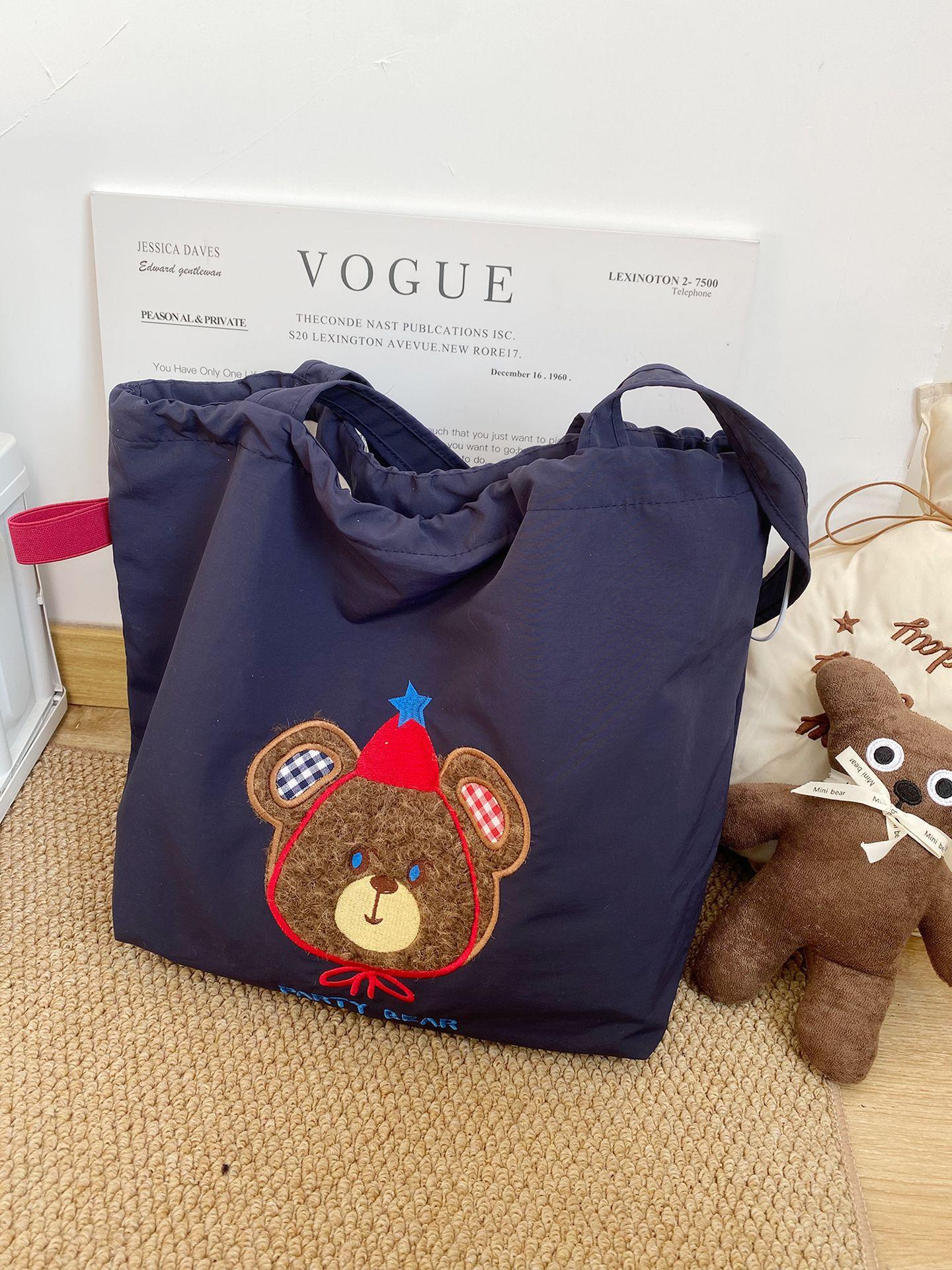 

Cute Retro Embroidered Bear Nylon Women s Shoulder Bags Fashion Large Capacity Ladies Handbag Versatile Female Shopping Bag темно-синий