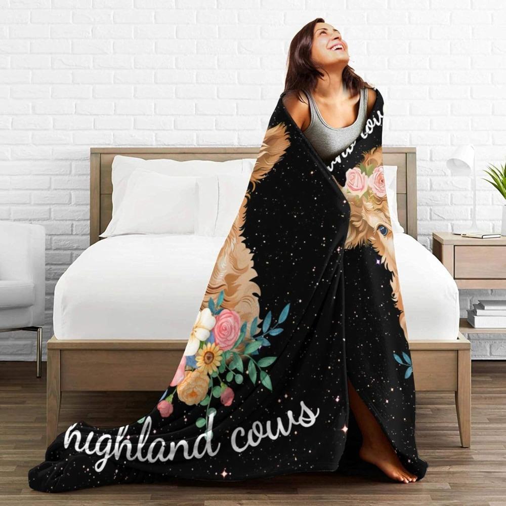 Just A Girl Who Loves Highland Cows Blanket Super Soft Warm Cozy Fuzzy Plush Blanket Gifts for Girls Boys Kids Room Decor