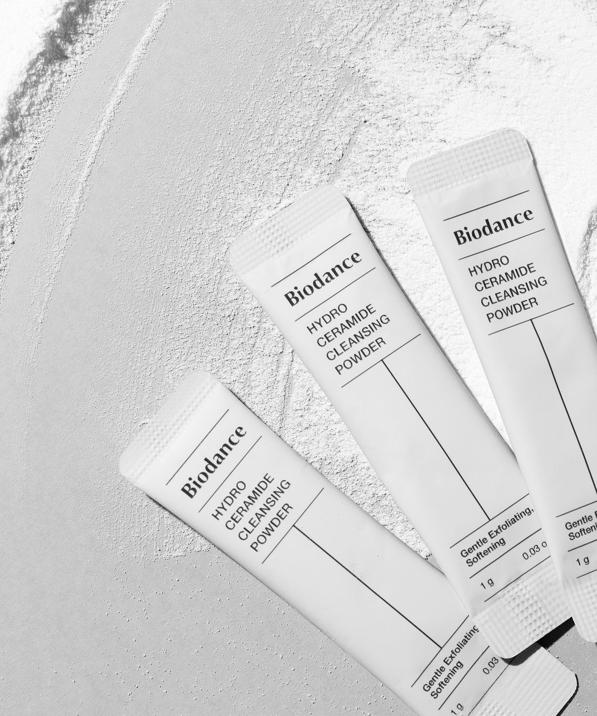 Hydro Ceramide Cleansing Powder