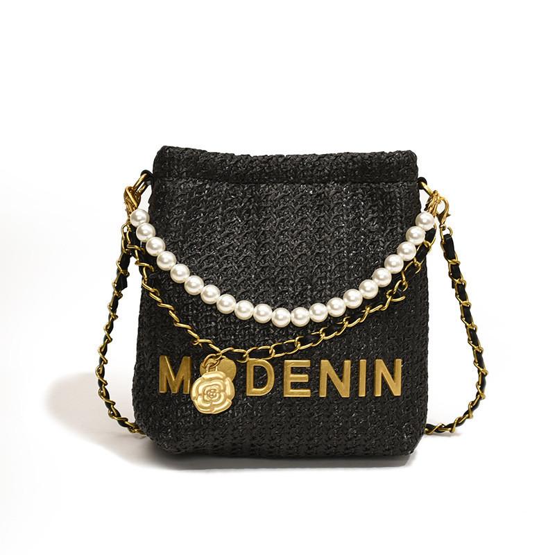 

Stylish Korean Childrens Bucket Bag With Trendy Quilted Design And Pearl Chain Strap чёрный