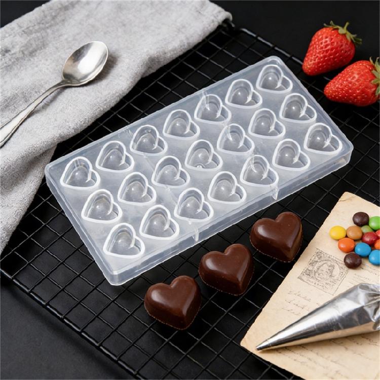 Candy Making Molds Clear Plastic Chocolate Molds 21 Grids Mini Heart Shape Baking Tray for Mousse Jelly Homes Kitchen Use