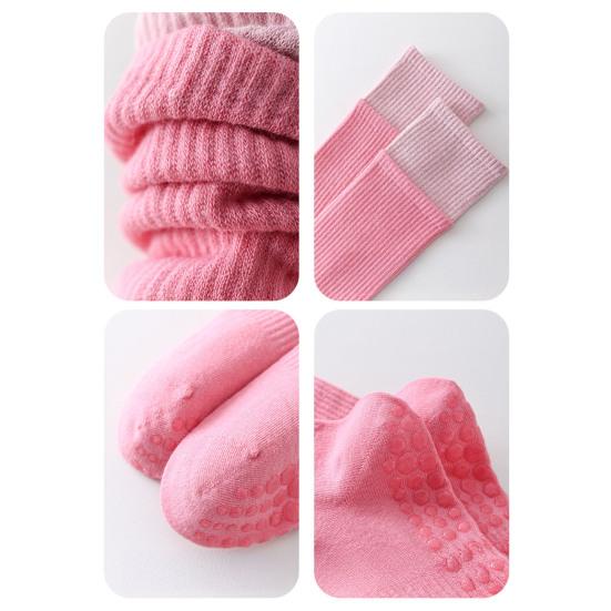 Women Non-Slip Yoga Socks Pilates Socks with Grips Knee High Socks Workout Color-Blocked Over The Calf Socks for Ballet Dance Street Wear