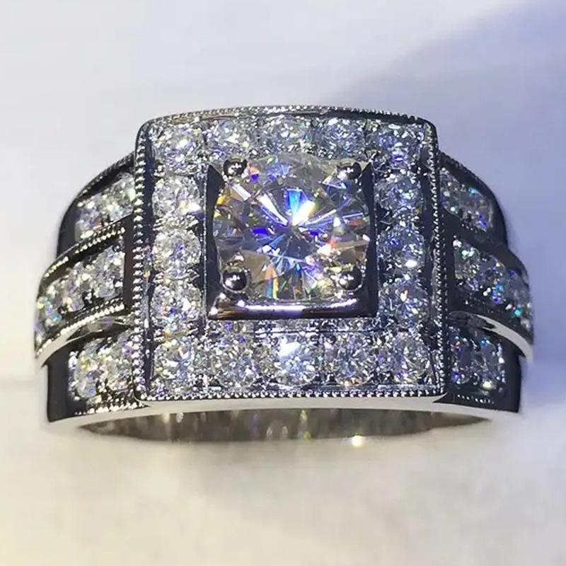 Tide Brand Design Ring, Shining Light Luxury High-End Ring, Niche Internet Celebrity Jewelry