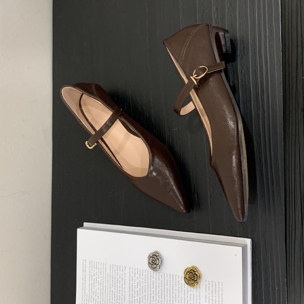 2025 New Pointed One-word Belt Niche Shallow Mouth Mary Jane Versatile OL Commuter Work Women's Shoes
