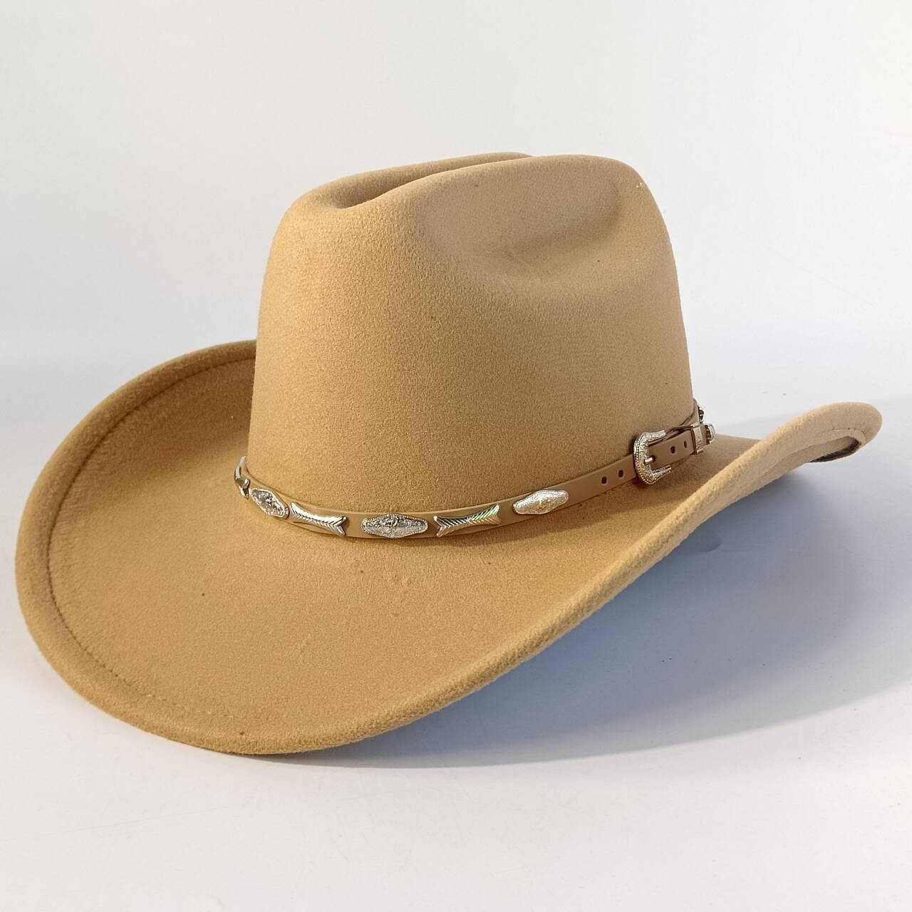 

Stylish men s and women s felt hats cowboy hats soft felt hats with beige leather belts Panama hats outdoor parties hat. M56-58CM