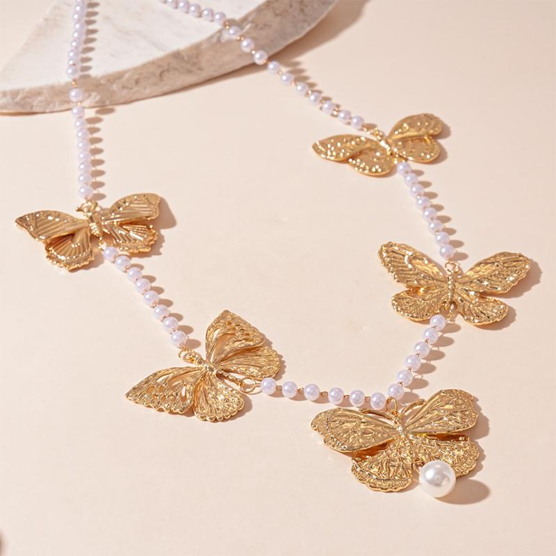 Středověký styl kovový náhrdelník s mušlí lásky Lehký luxus Výklenek Přehnaný řetízek na klíční kost Osobnostní design náhrdelník