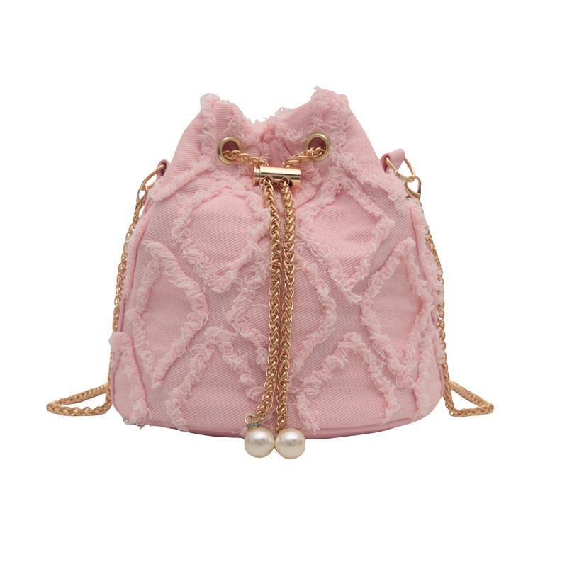 Borsa a tracolla in denim con catena e chiusura a coulisse per la moda quotidiana da donna