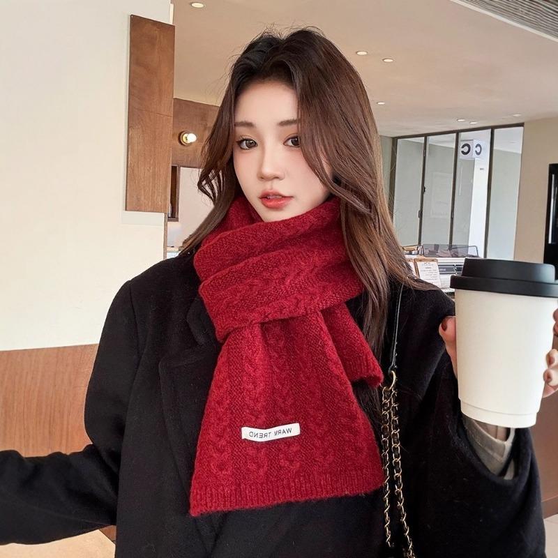 Red Scarf Women's Winter New Autumn and Winter Atmosphere High-end Christmas New Scarf Warm and Thicker