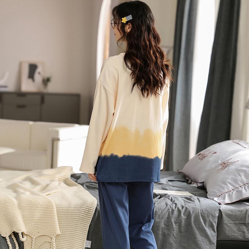 Cute Cartoon Cotton Pajama Set for Women - Loose Fit, Long Sleeve, Suitable for Spring and Autumn