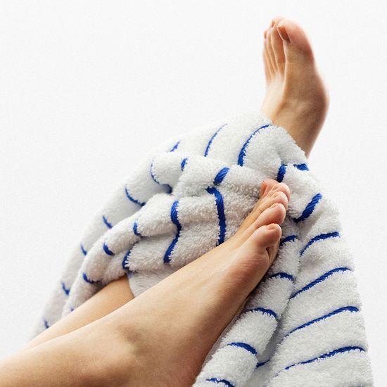 HAPPY BATH Foot Odor Eliminating Shampoo 500ML (Main Product/Refill)