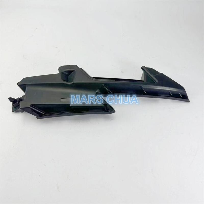 8V5807319 8V5807320 Locking Bracket for A3