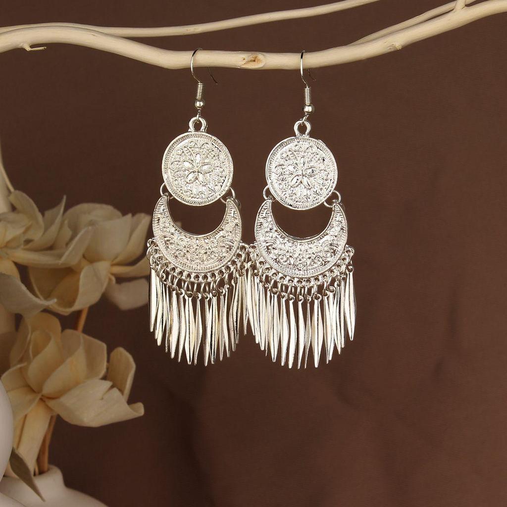 Retro Miao Silver Tassel Earrings: Ethnic Yunnan Long Dangle Women's Jewelry