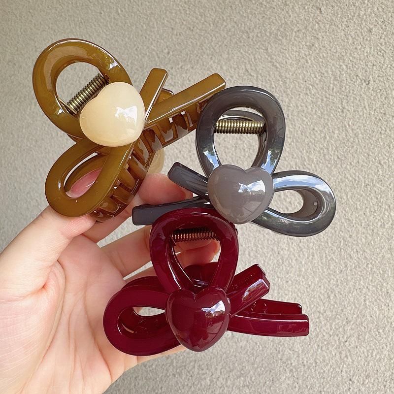 

Korean Heart Bow Acrylic Claw Clip - Elegant Medium Hair Shark Clip for Updo