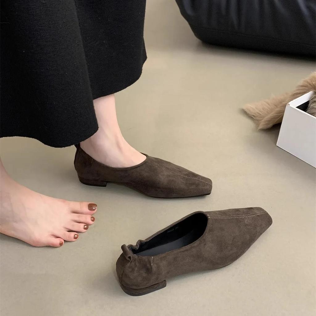 2024 Autumn French Vintage Temperament Single Shoes Women Flat Autumn and Winter Suede Slip-on Casual Shoes