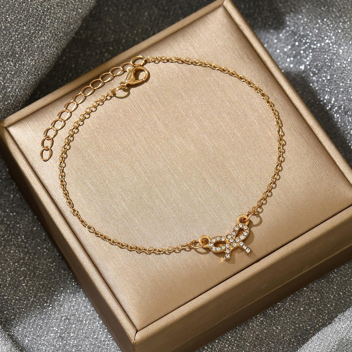 Bow necklace women s wholesale European and American light luxury high-end diamond set versatile fashion collarbone chain personalized bracelet set