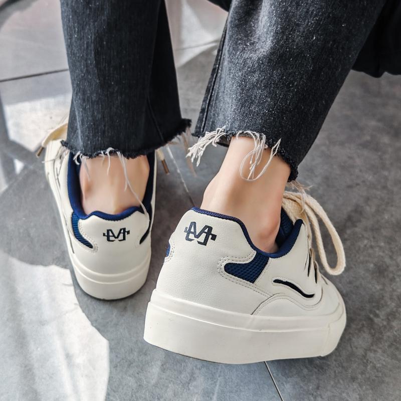 Mens White Board Shoes New Casual Men's Low Cut Fashionable Thick Soled Height Increasing Casuales Trendy Durable Sports Board