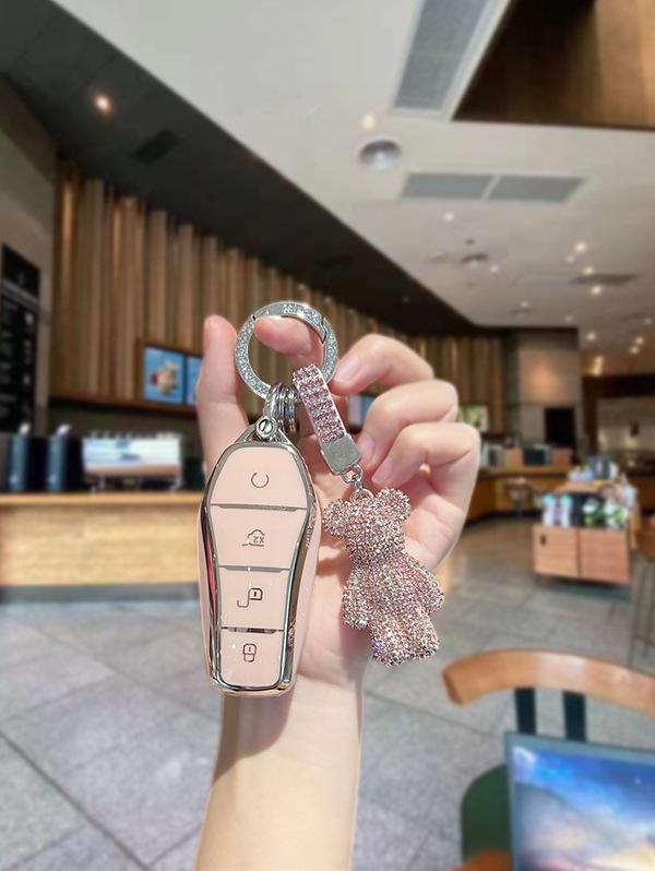 BYD Song Plus Key Cover & Diamond Bear Pendant Keychain
