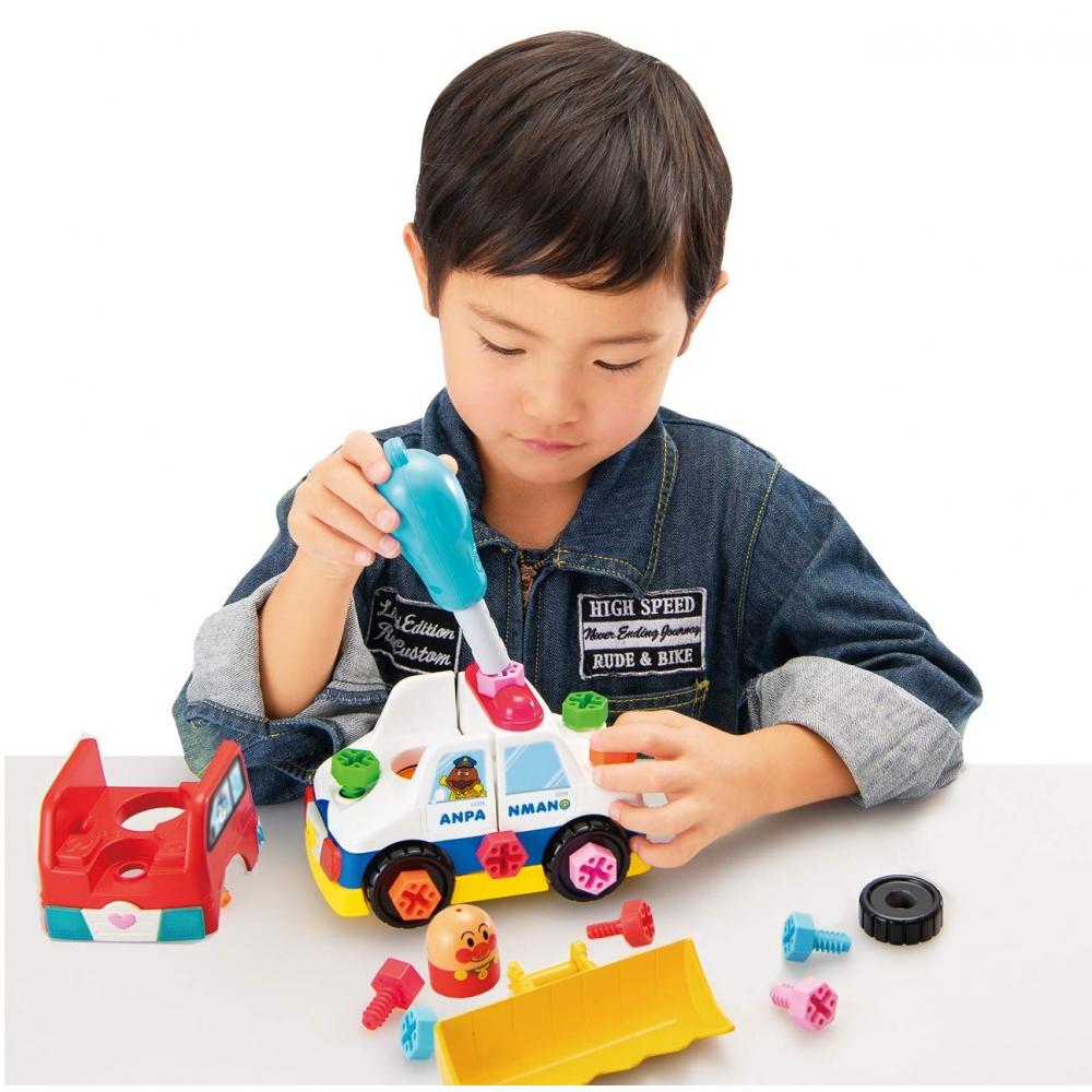 SEGA TOYS Anpanman Freshly Assembled DIY Screw Screw Change Working Vehicle
