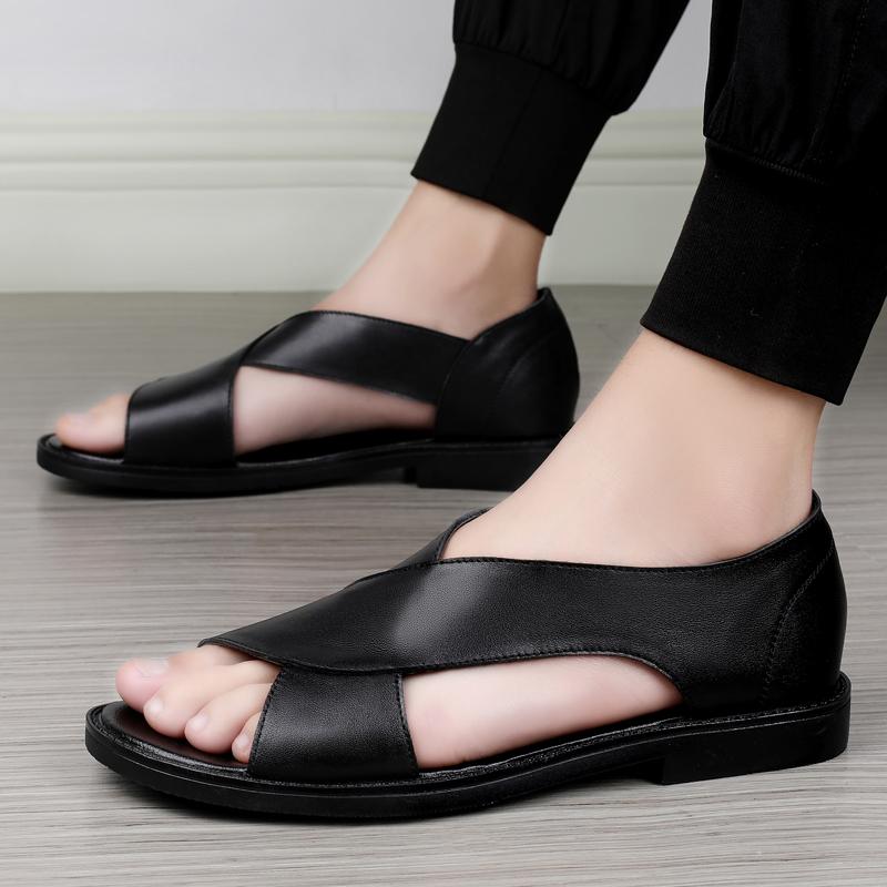 Men Sandals Black Leather Gladiator Sandals Outdoor Roman Sandals Slip On For Men Open Toe Beach Shoes Plus Size