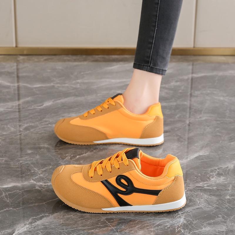 Fashion CRLAYDK Classic Women's Sneakers Casual Walking Flat Retro Skate Shoes Ladies Sports Running Lace Up Comfort Trainer Tennis