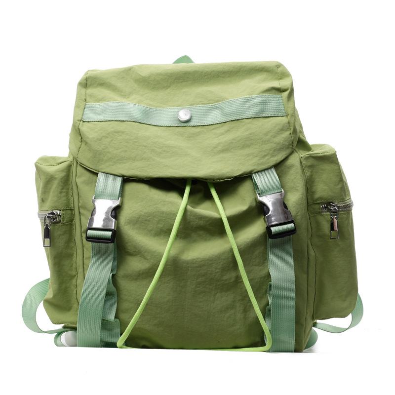 

New large-capacity lightweight travel backpack women s leisure travel bag lazy wind nylon bag зелёный